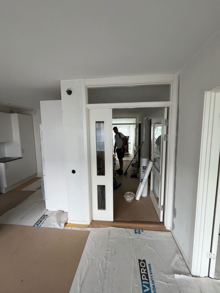 Återställning pågår efter brandskada